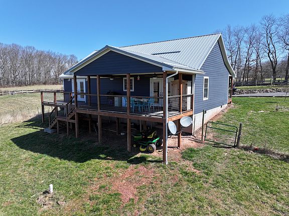 423/503 Callahan School Rd, Smoot, WV 24977 | MLS #24-367 | Zillow