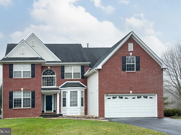 12 Sawmill Rd, Glen Mills, PA 19342