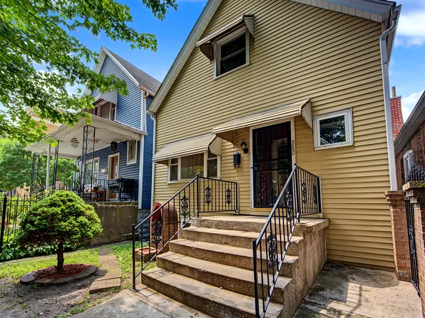 9860 S Avenue H, Chicago, IL 60617