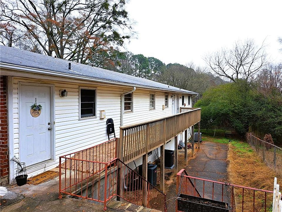 Building Photo 4