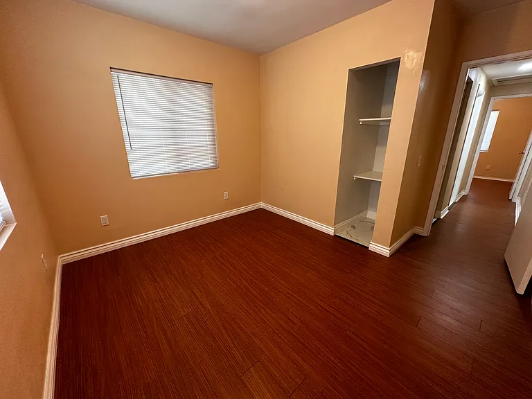 bedroom #1