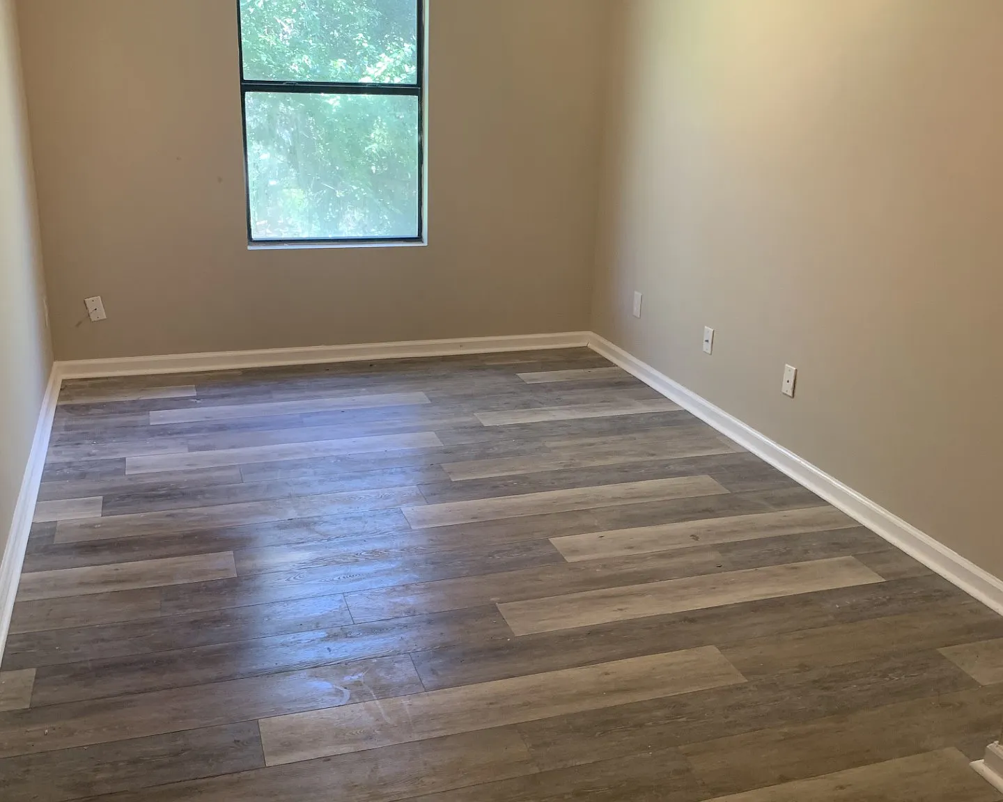 3 bed, 2.5 bath, 1404 sqft, $1,800 — Photo 4