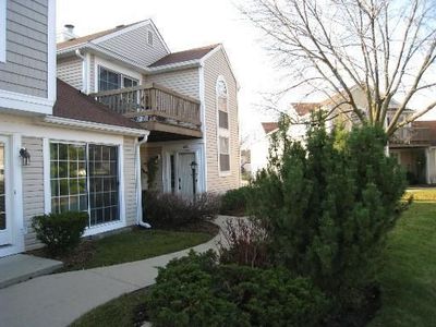 620 Le Parc Cir, Buffalo Grove, IL, 60089