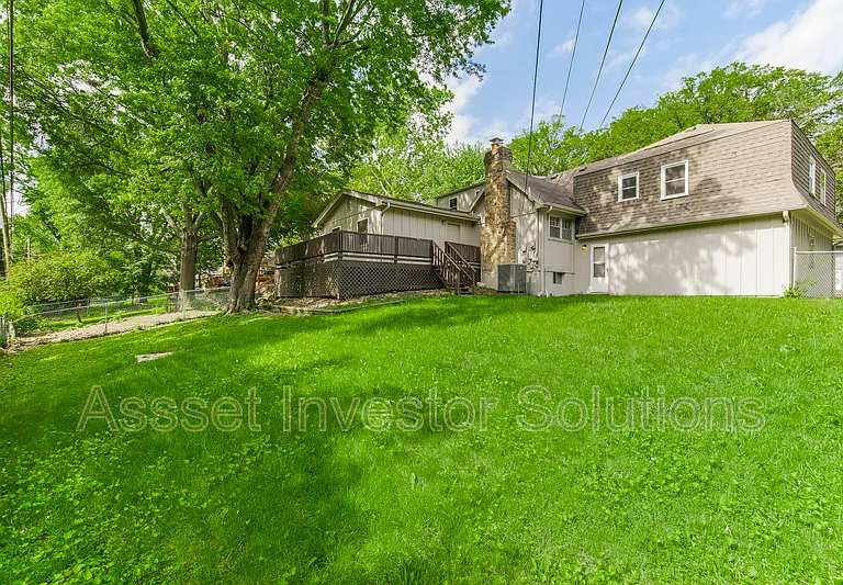 9109 Goddard St — Photo 38