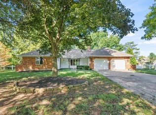 16500 S Black Bob Rd, Olathe, KS 66062