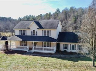 1114 Red Top Rd, Wilkesboro, NC 28697