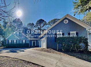 5025 Oak Hollow Dr NW, Acworth, GA 30102