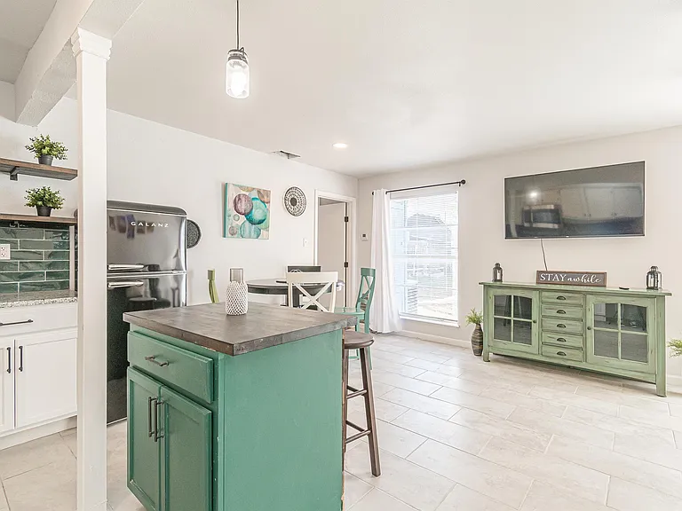 346 Natalen Ave #2 — Photo 6