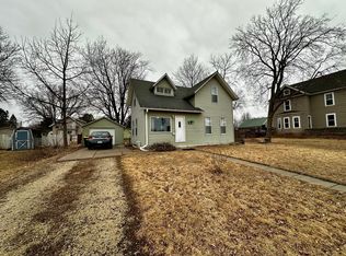 215 1st Ave SW, Harmony, MN 55939