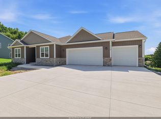 218 Glacial Ter, Ripon, WI 54971