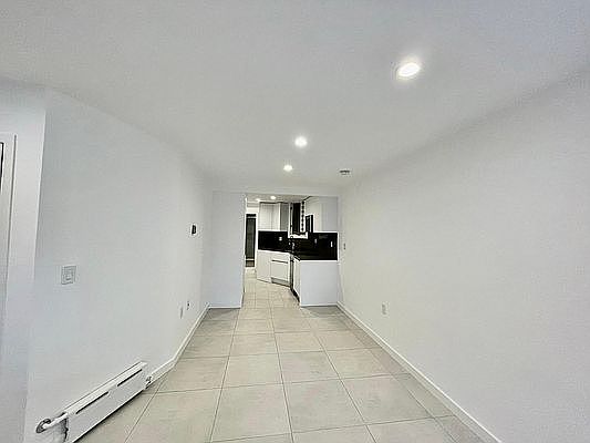 5th image of 182 Prospect Park W #17