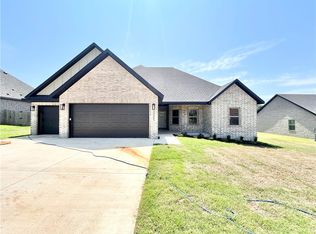 2205 Crane Ave, Pea Ridge, AR 72751