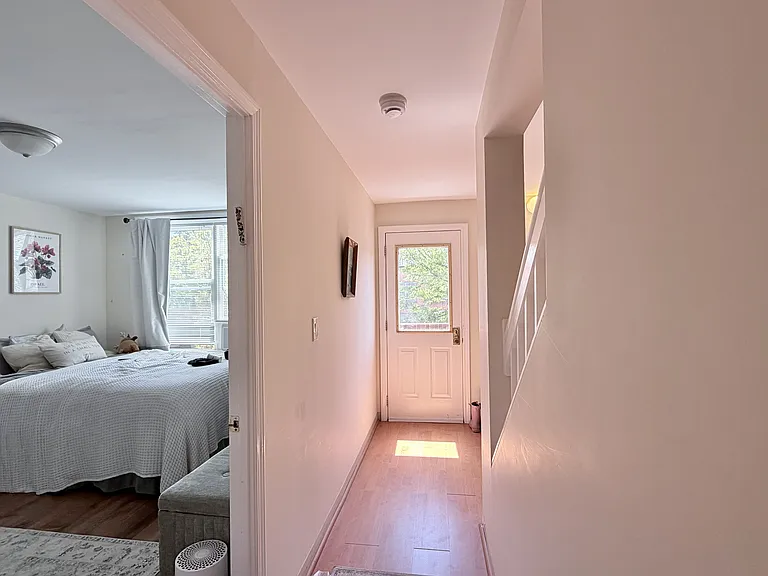 31 Ellingwood St #31 — Photo 9