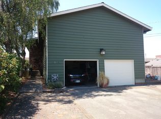 4015 52nd Pl SW, Seattle, WA 98116