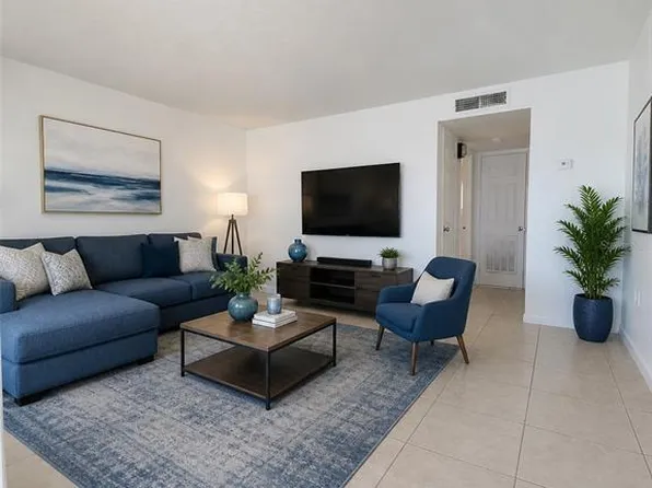 180 Minna Ln APT 311, Merritt Island, FL 32953