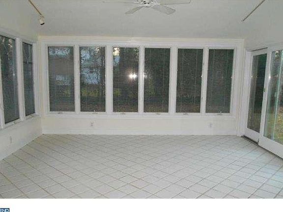 5th image of 2313 Mousley Pl