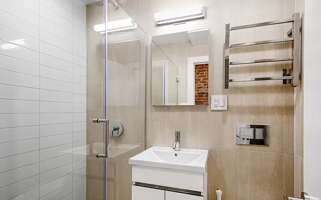 Rented by REAL New York | media 41