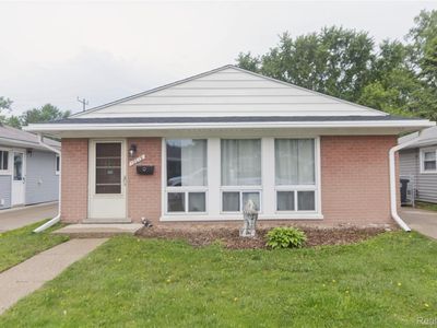 12019 Arcola St, Livonia, MI, 48150