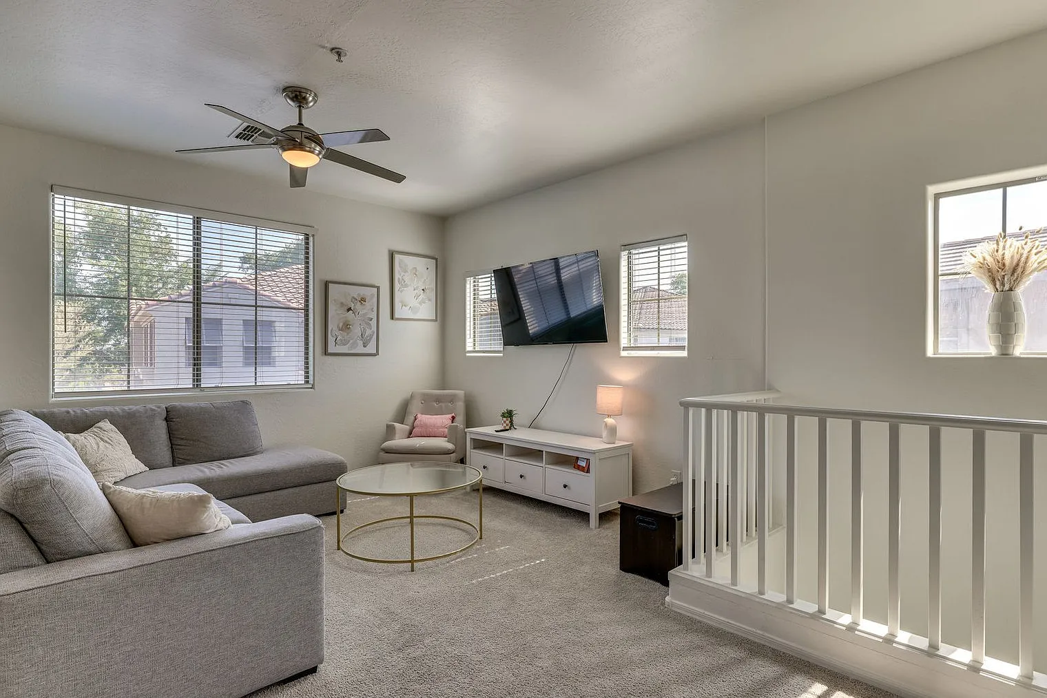 2 bed, 2.0 bath, 1194 sqft, $2,645 — Photo 2