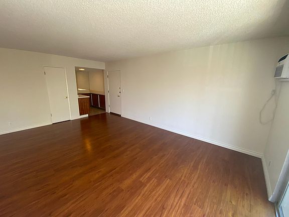 2nd image of 1136 S Wooster St APT 308