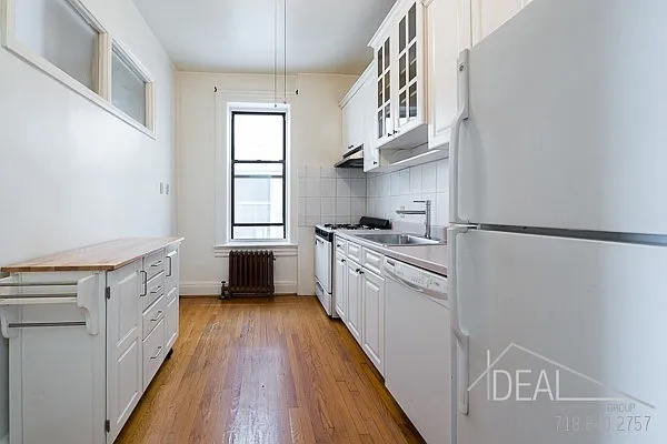 Rented by Ideal Properties Group | media 11