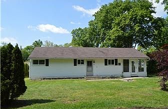 3rd image of 20 Longview Ave