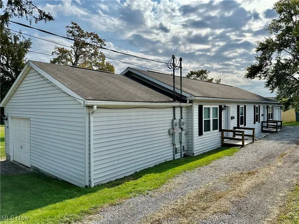 240 Sherman St, Lisbon, OH 44432