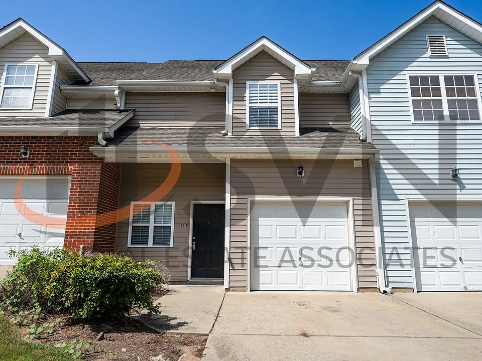 185 E Plaza Dr