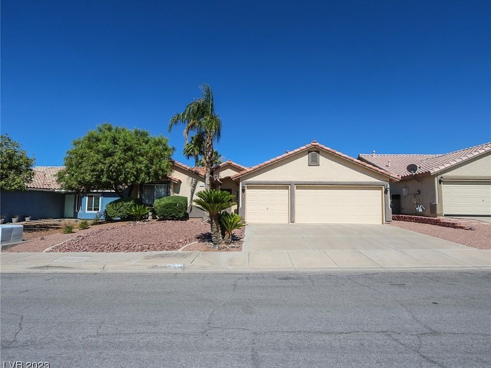 1st image of 538 Sol De Sandia St