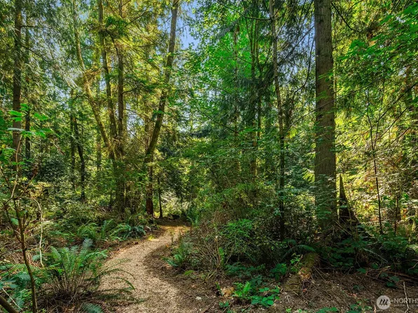 16114 121st Avenue SW, Vashon, WA 98070