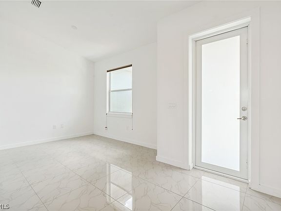 4th image of 2725 SW Embers Ter