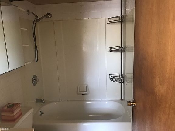 222B2E61-875B-4F17-B575-331F488E513C