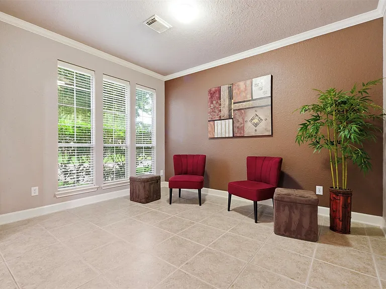 3331 Lost Maple Forest Ct — Photo 8