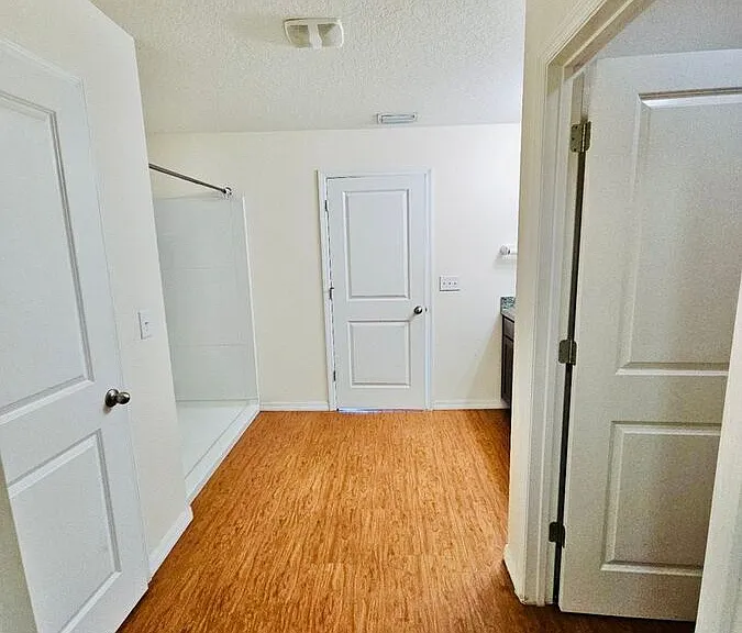 4606 Lindever Ln — Photo 49