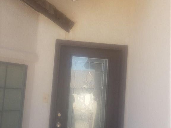 5th image of 2623 E Edais St