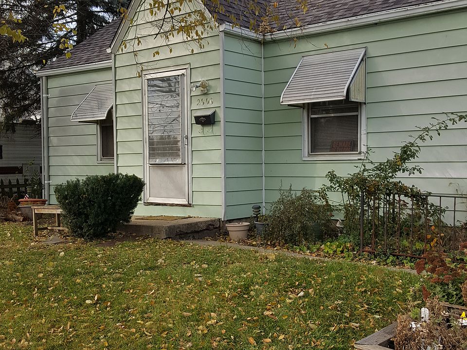 2nd image of 2806 E Garfield Ave
