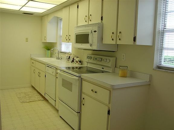 Kitchen On An Angle