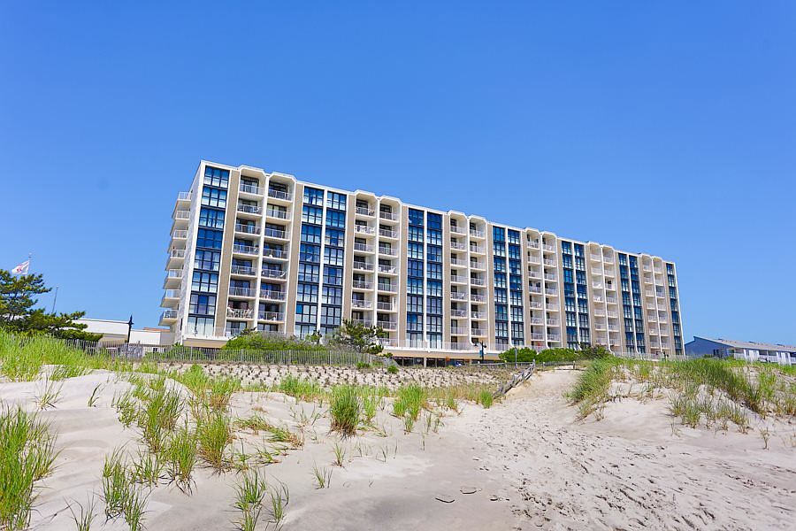 1st image of 3500 Boardwalk #620