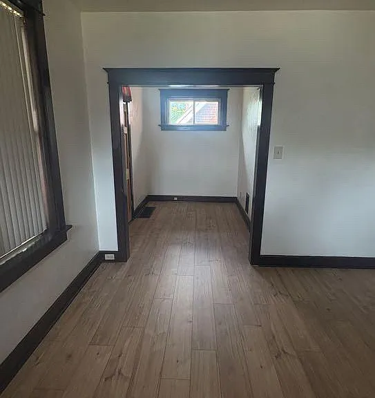 5430 N Kingshighway Blvd — Photo 3