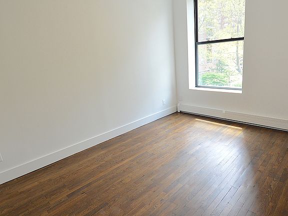 2nd image of 315 W 29th St APT 4A