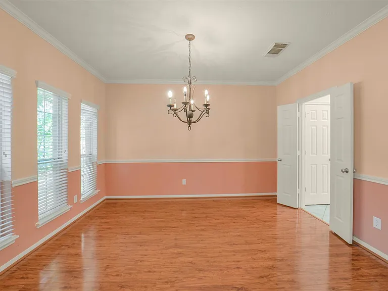 2414 Falcon Knoll Ln — Photo 8