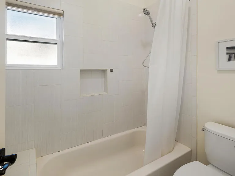 4337 Vista Pl — Photo 37