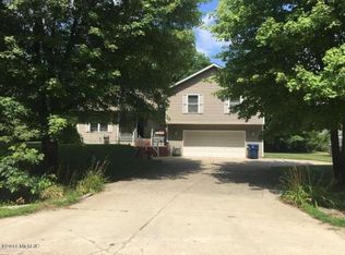 3140 Cline Rd, Muskegon, MI 49444
