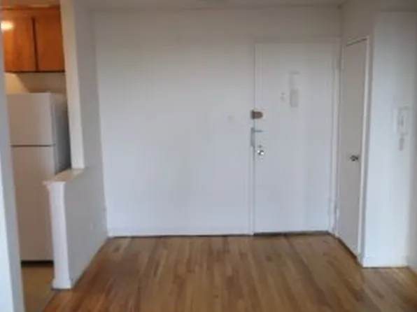 3901 Nostrand Avenue image 1 of 5