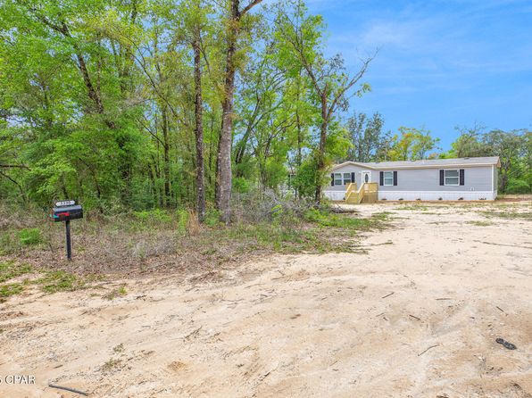 3390 Lakeshore Dr, Chipley, FL 32428