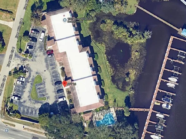 1307 RIVER HILLS Circle #16, Jacksonville, FL 32211