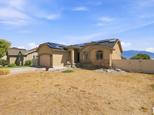 1396 S Lukas Ln, Saratoga Springs, UT 84045