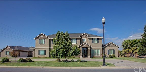 2nd image of Heather Glen Ln