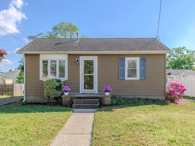 34 Holiday Rd, Villas, NJ, 08251