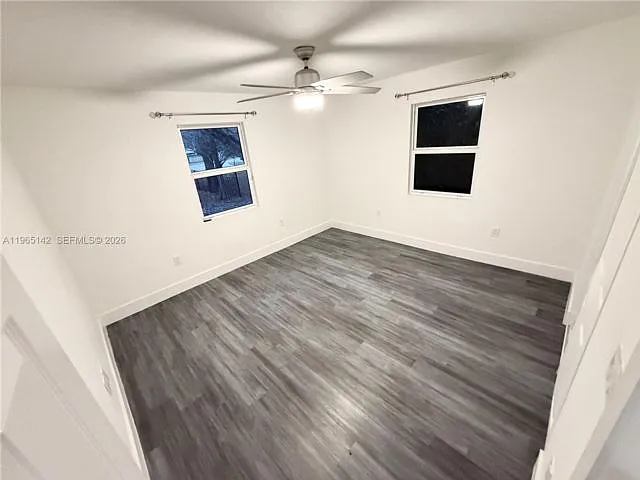 1621 SW 117th Ave — Photo 8